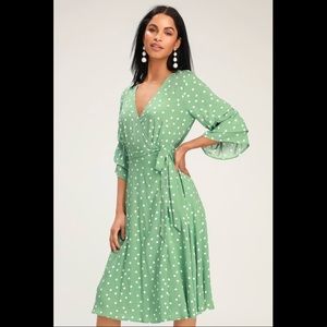 NWT LuLu’s Green & White Polka Dot Wrap Midi Dress